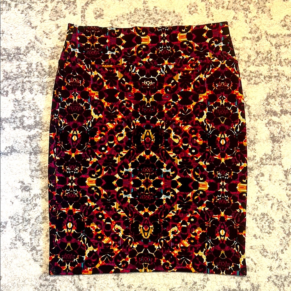 Vibrant Patterned LulaRoe Cassie Pencil Skirt